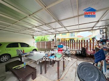 Twin house, 2 floors, 37.3 sq.w., Pruksa Village 17, Lam Luk Ka, Khlong 3, near BTS Khu Khot Station, along Khlong Sam Lam Luk Ka Road, Lam Luk Ka Roa