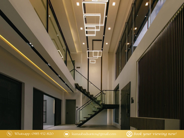 🌟 𝐏𝐑𝐈𝐕𝐀𝐓𝐄 𝐋𝐔𝐗𝐔𝐑𝐘 𝐏𝐎𝐎𝐋 𝐇𝐎𝐔𝐒𝐄 𝐈𝐍 𝐂𝐋𝐀𝐑𝐊 𝐅𝐎𝐑 𝐒𝐀𝐋𝐄 – 𝐌𝐎𝐕𝐄-𝐈𝐍 𝐑𝐄𝐀𝐃𝐘!