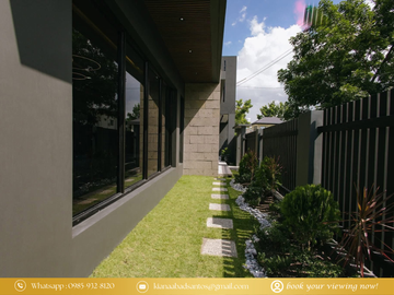 🌟 𝐏𝐑𝐈𝐕𝐀𝐓𝐄 𝐋𝐔𝐗𝐔𝐑𝐘 𝐏𝐎𝐎𝐋 𝐇𝐎𝐔𝐒𝐄 𝐈𝐍 𝐂𝐋𝐀𝐑𝐊 𝐅𝐎𝐑 𝐒𝐀𝐋𝐄 – 𝐌𝐎𝐕𝐄-𝐈𝐍 𝐑𝐄𝐀𝐃𝐘!
