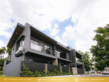 🌟 𝐏𝐑𝐈𝐕𝐀𝐓𝐄 𝐋𝐔𝐗𝐔𝐑𝐘 𝐏𝐎𝐎𝐋 𝐇𝐎𝐔𝐒𝐄 𝐈𝐍 𝐂𝐋𝐀𝐑𝐊 𝐅𝐎𝐑 𝐒𝐀𝐋𝐄 – 𝐌𝐎𝐕𝐄-𝐈𝐍 𝐑𝐄𝐀𝐃𝐘!