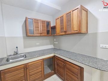 ขายทาวน์โฮม 3 ชั้น 20 ตารางวา สุขุมวิท 52 ใกล้ BTS อ่อนนุช & ทางด่วน พื้นที่ใช้สอย 200 ตารางเมตร พร้อมอยู่