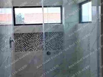 Venta de casa por estrenar