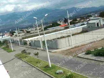 Venta de casa por estrenar