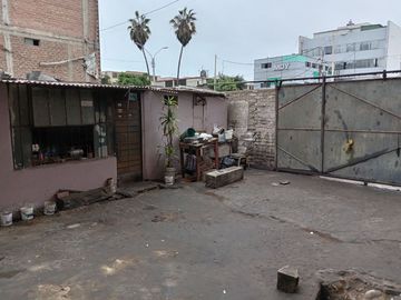 Terreno Doble Frente Av. Sáenz Peña y Av. Buenos Aires