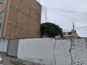 Terreno Doble Frente Av. Sáenz Peña y Av. Buenos Aires