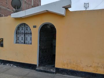 ¡Vendo Casa en Esquina! Av. Grau (ex Buenos Aires) 94m2