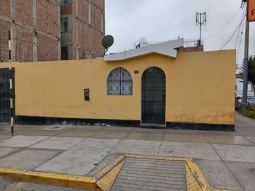 ¡Vendo Casa en Esquina! Av. Grau (ex Buenos Aires) 94m2