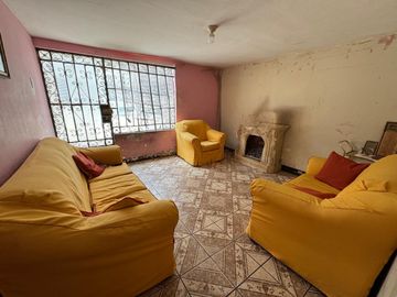 venta de casa como terreno en ingenieria a espaladas de habich us$ 170,000