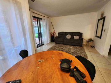 CASA MODELO SALAMANCA EN AVENIDA PRINCIPAL DE VALLE NOBLE, CONCEPCIÓN.
