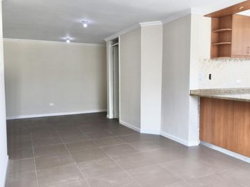 Vendo $69.000 amplio Departamento en Carcelen cerca Hosp. San Francisco IESS