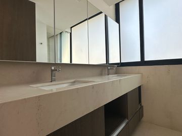 Departamento de 3 recámaras en Alegra