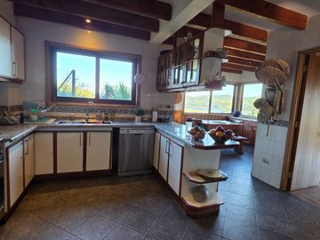 ¡SE VENDE EXCLUSIVA PROPIEDAD EN ISLA TEJA!