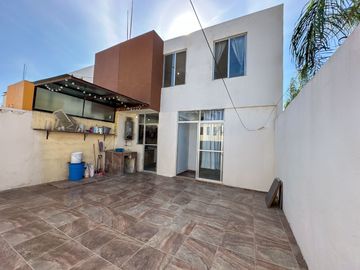 Casa Flor Serena