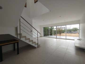 CASA DE PLAYA EN VENTA EN CONDOMINIO SOLIMAR