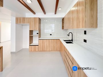 Casa a estrenar de lujo en venta al sur de la ciudad