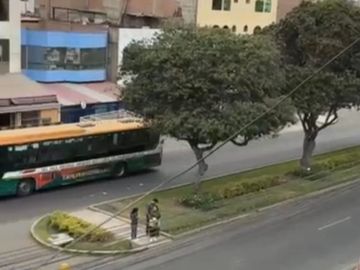DEPARTAMENTO  EN SURCO EN CASCO CON EXCELENTE UBICACION DE SURCO