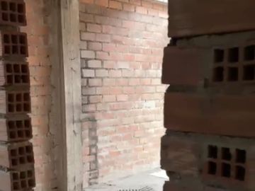 DEPARTAMENTO  EN SURCO EN CASCO CON EXCELENTE UBICACION DE SURCO