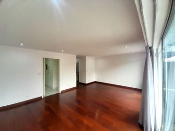 SE VENDE AMPLIO Y ACOGEDOR DEPARTAMENTO EN SANTIAGO DE SURCO