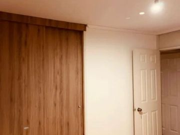 HERMOSO DEPARTAMENTO UBICADO EN CUARTO PISO -CALLE SAN PABLO- METRO PUDAHUEL.