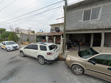 Casa en Calle Rosales, Villa Florida Sector B, Vista Hermosa, Reynosa, Tamaulipas ¡NO CRÉDITOS!