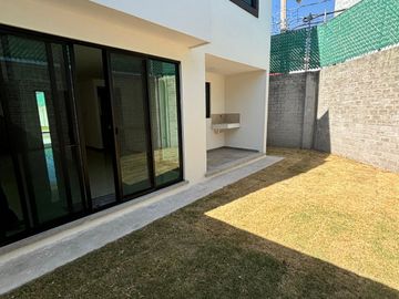 Casa en venta en sendero del fresno