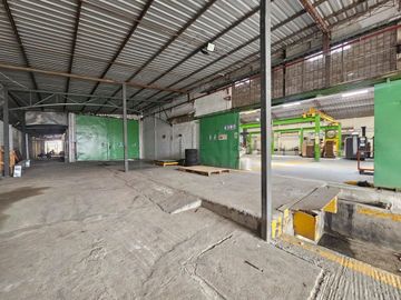 Bodega industrial en venta, vía Daule