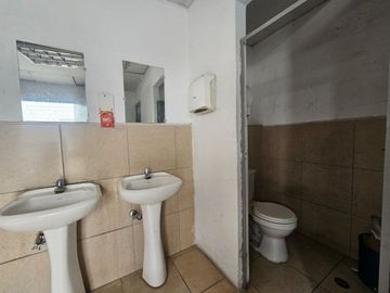 Bodega industrial en venta, vía Daule