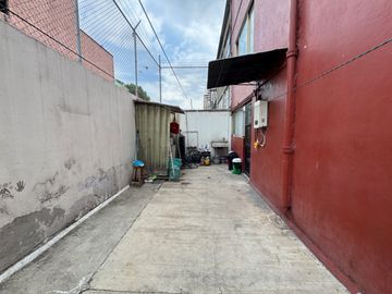 ¡Gran Oportunidad para Inversionistas y Desarrolladores! Casa en VENTA