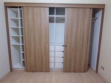🏡 Departamento Moderno de 72 m² en Primer Piso – Condominio Alto Benavides, Cercado de Lima