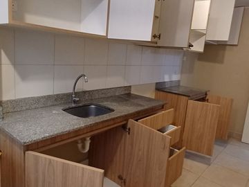 🏡 Departamento Moderno de 72 m² en Primer Piso – Condominio Alto Benavides, Cercado de Lima