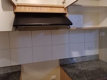 🏡 Departamento Moderno de 72 m² en Primer Piso – Condominio Alto Benavides, Cercado de Lima