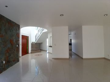 🏡 ¡Vive en el Club de Golf! Diseño moderno, lujo y luz natural ✨ Agenda tu visita