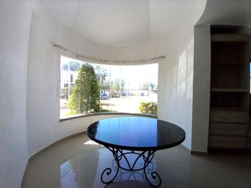 🏡 ¡Vive en el Club de Golf! Diseño moderno, lujo y luz natural ✨ Agenda tu visita