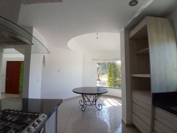🏡 ¡Vive en el Club de Golf! Diseño moderno, lujo y luz natural ✨ Agenda tu visita
