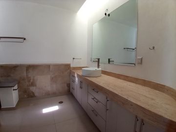 🏡 ¡Vive en el Club de Golf! Diseño moderno, lujo y luz natural ✨ Agenda tu visita