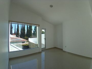 🏡 ¡Vive en el Club de Golf! Diseño moderno, lujo y luz natural ✨ Agenda tu visita