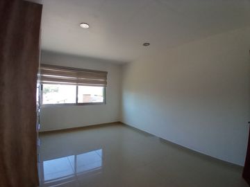 🏡 ¡Vive en el Club de Golf! Diseño moderno, lujo y luz natural ✨ Agenda tu visita