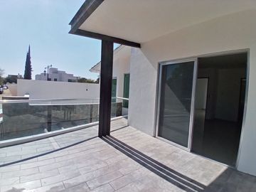 🏡 ¡Vive en el Club de Golf! Diseño moderno, lujo y luz natural ✨ Agenda tu visita
