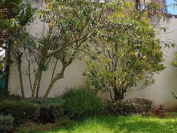 Casa de venta en Urb. Auqui Chico, Cumbayá