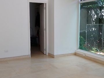 Casa de venta en Urb. Auqui Chico, Cumbayá