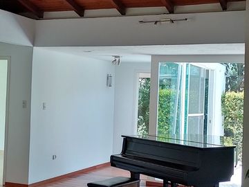 Casa de venta en Urb. Auqui Chico, Cumbayá