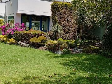 Casa de venta en Urb. Auqui Chico, Cumbayá
