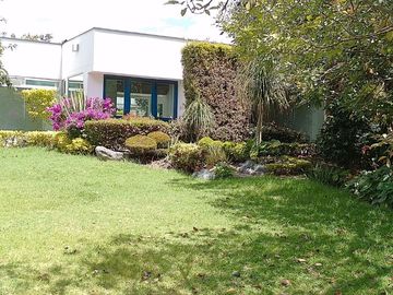 Casa de venta en Urb. Auqui Chico, Cumbayá
