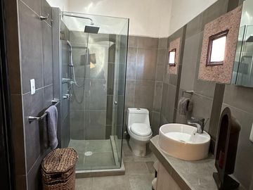 CASA EN VENTA EN EL CENTRO, QUERETARO