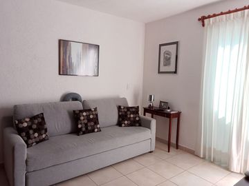 ¡Tu nuevo hogar en Tequisquiapan! 🏡 Casa de 1 planta con alberca y seguridad 💦🔐