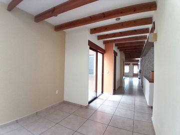 🔥 ¡Casa de 1 planta con vista al campo de golf! Espacios amplios y excelentes acabados 🌳