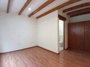 🔥 ¡Casa de 1 planta con vista al campo de golf! Espacios amplios y excelentes acabados 🌳