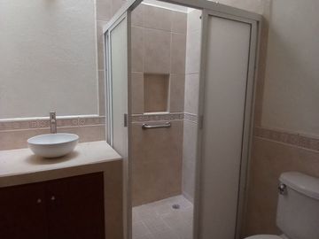 🔥 ¡Casa de 1 planta con vista al campo de golf! Espacios amplios y excelentes acabados 🌳