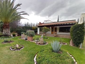 🔥 ¡Casa de 1 planta con vista al campo de golf! Espacios amplios y excelentes acabados 🌳