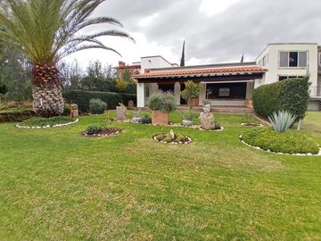 🔥 ¡Casa de 1 planta con vista al campo de golf! Espacios amplios y excelentes acabados 🌳